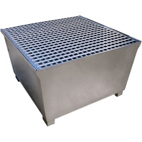 Ultra-IBC Spill Pallet en acier, Capacit&eacute; de d&eacute;versement 370 gal. US, 57,6" x 34,7" x 56,9" Oxford Builders Supplies Inc