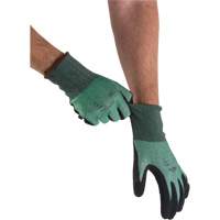 Gants l&eacute;gers et haute dext&eacute;rit&eacute; r&eacute;sistants &agrave; la coupe, Taille 10, Calibre 21, Rev&ecirc;tement Mousse de nitrile, Enveloppe en Acier inoxydable/PEHP, ASTM ANSI niveau A3 Oxford Builders Supplies Inc