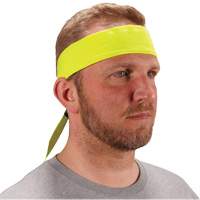 Bandeau de refroidissement Chill-Its 6702 avec polym&egrave;res int&eacute;gr&eacute;s et fermeture &agrave; nouer, Jaune lime haute visibilit&eacute; Oxford Builders Supplies Inc