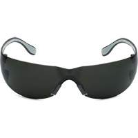 Lunettes de s&eacute;curit&eacute; Adapt Lite, Lentille Fum&eacute;e, Antibu&eacute;e/Anti-&eacute;gratignures, ANSI Z87+/R&eacute;pond ou surpasse la norme CSA Z94.3 Oxford Builders Supplies Inc