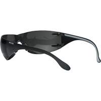 Lunettes de s&eacute;curit&eacute; Adapt Lite, Lentille Fum&eacute;e, Antibu&eacute;e/Anti-&eacute;gratignures, ANSI Z87+/R&eacute;pond ou surpasse la norme CSA Z94.3 Oxford Builders Supplies Inc