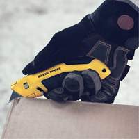 Self-Retracting Utility Knife, Steel, Cushion Handle Oxford Builders Supplies Inc