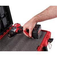 Coffre &agrave; outils avec partitions ajustables Packout, 20-7/10" x 15-1/5" x 6-1/5", Noir/Rouge Oxford Builders Supplies Inc