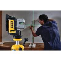 3 Line Green Laser Level Oxford Builders Supplies Inc