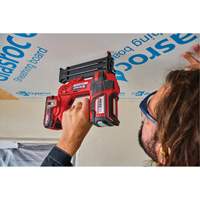 Cloueuse de finition sans fil de calibre 18 (outil seulement), 18 V, Lithium-ion Oxford Builders Supplies Inc