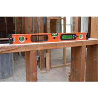 Niveau num&eacute;rique programmable &agrave; double r&eacute;tro&eacute;clairage JLX&reg; Oxford Builders Supplies Inc