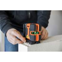 Niveau laser &agrave; lignes crois&eacute;es GreenBrite&reg; Oxford Builders Supplies Inc