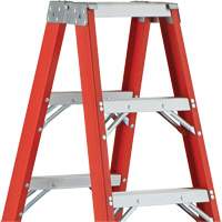 6600 AA Series Industrial Extra Heavy-Duty 2-Way Stepladders, Fibreglass, 375 lbs. Capacity, 4' Oxford Builders Supplies Inc