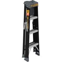 Step Ladder with Paint Tray, 4', Fibreglass, 250 lbs. Capacity, Type 1 Oxford Builders Supplies Inc