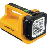 9050 High-Performance Lantern Flashlight, LED, 3369 Lumens, 2.75 Hrs. Run Time, Rechargeable/AA Batteries, Included Oxford Builders Supplies Inc